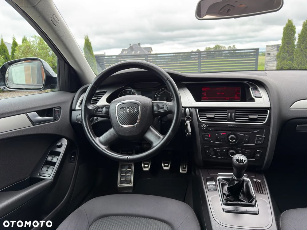 Audi A4 Limousine 1.8 TFSI Ambiente - 36