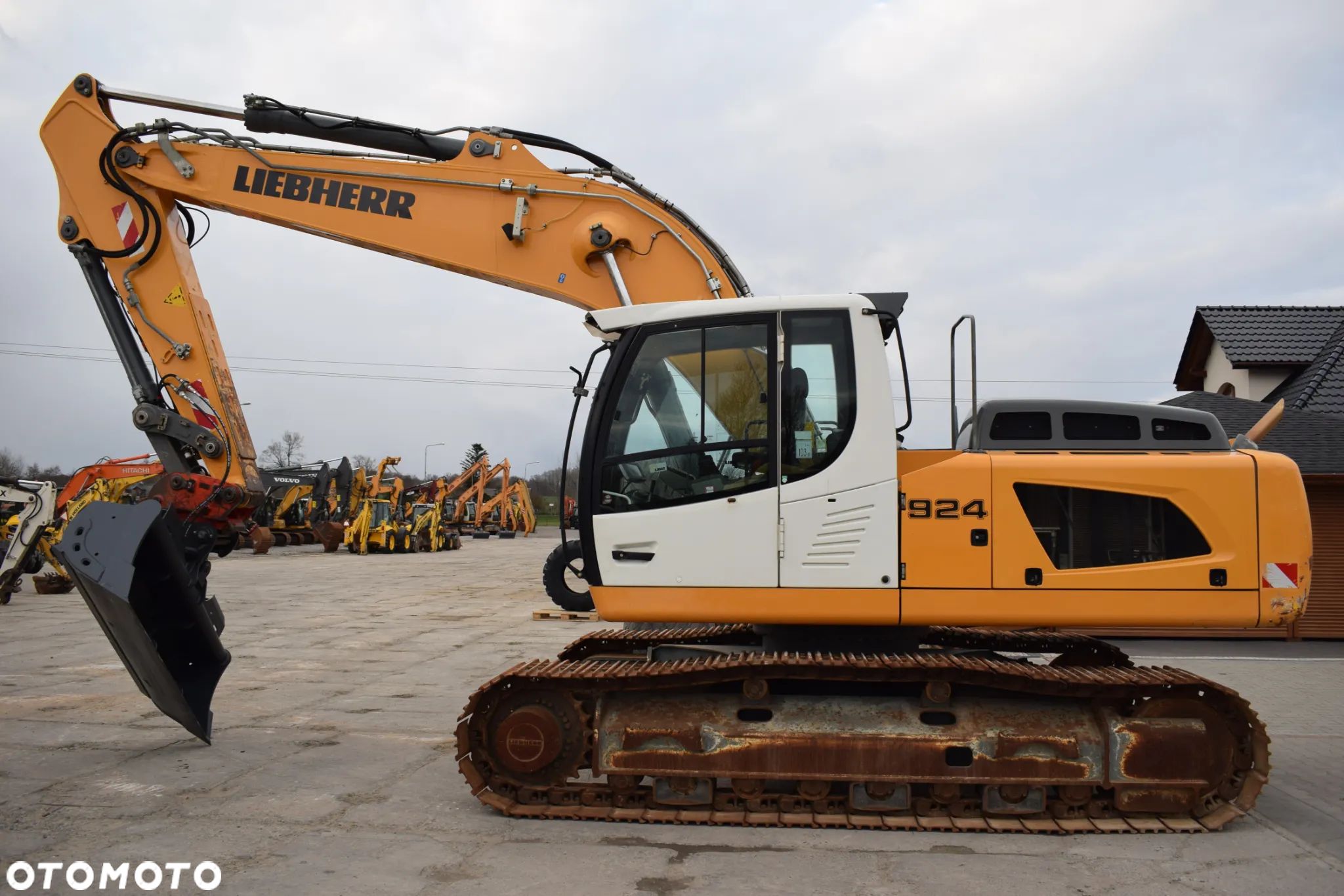 Liebherr R924 Rok 2014 - 1