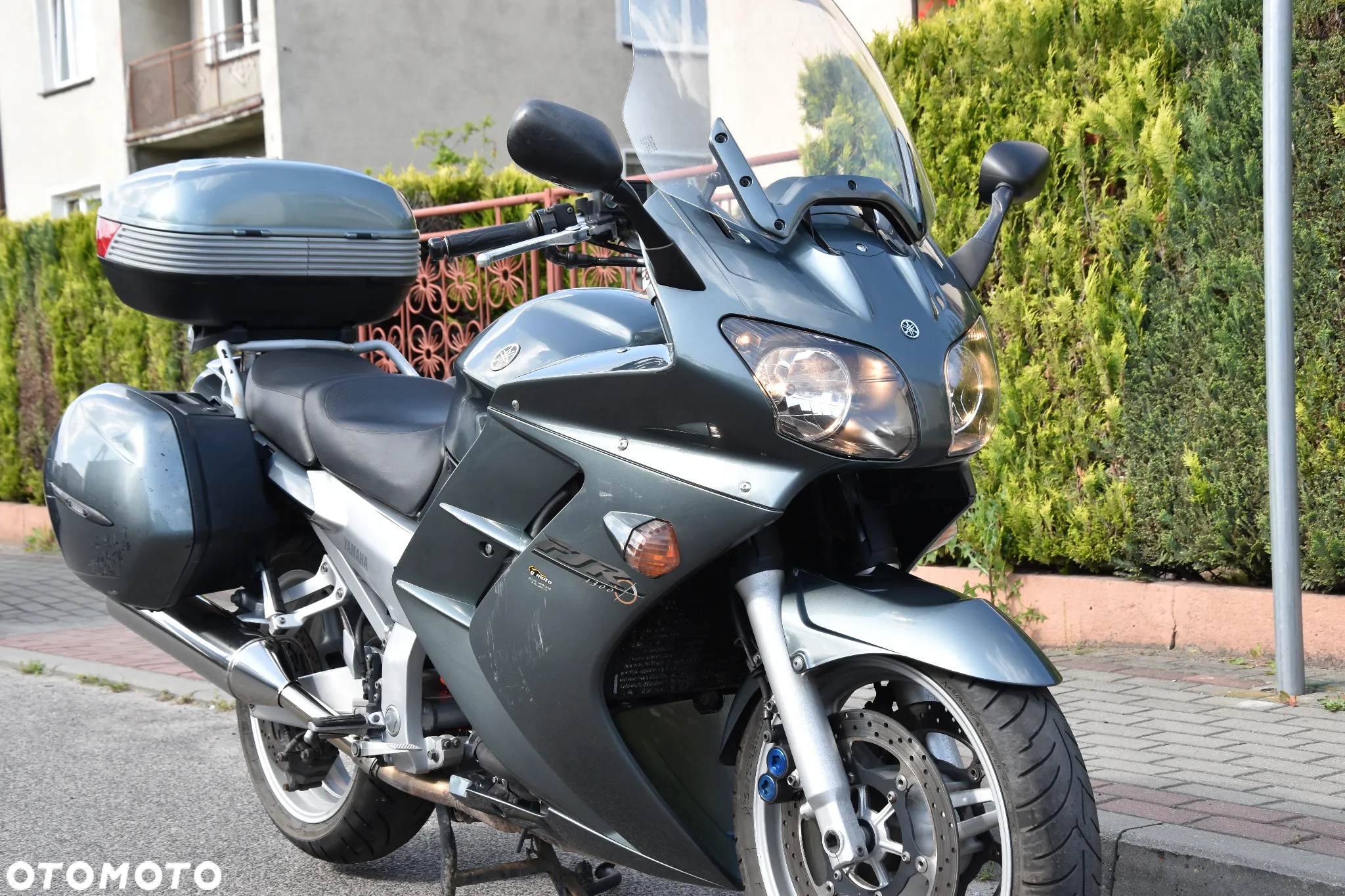 Yamaha FJR - 9
