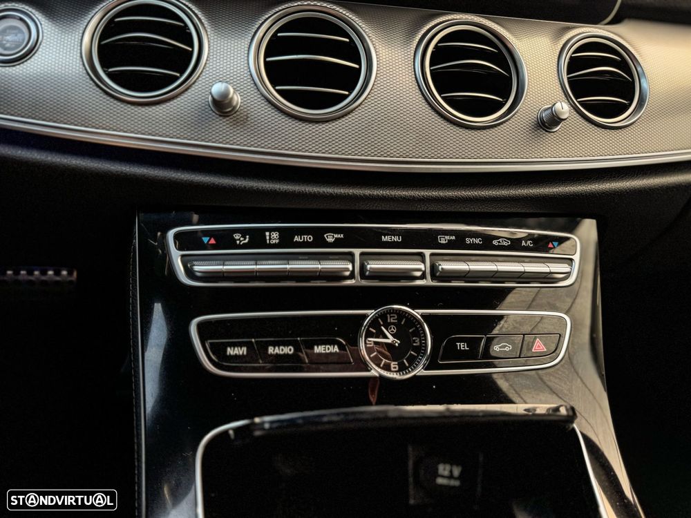 Mercedes-Benz E 220 d AMG Line - 35