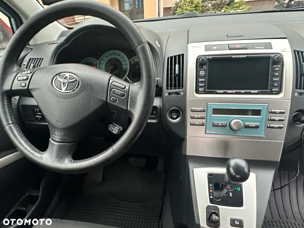 Toyota Corolla Verso 1.8 Prestige 7os MM - 10
