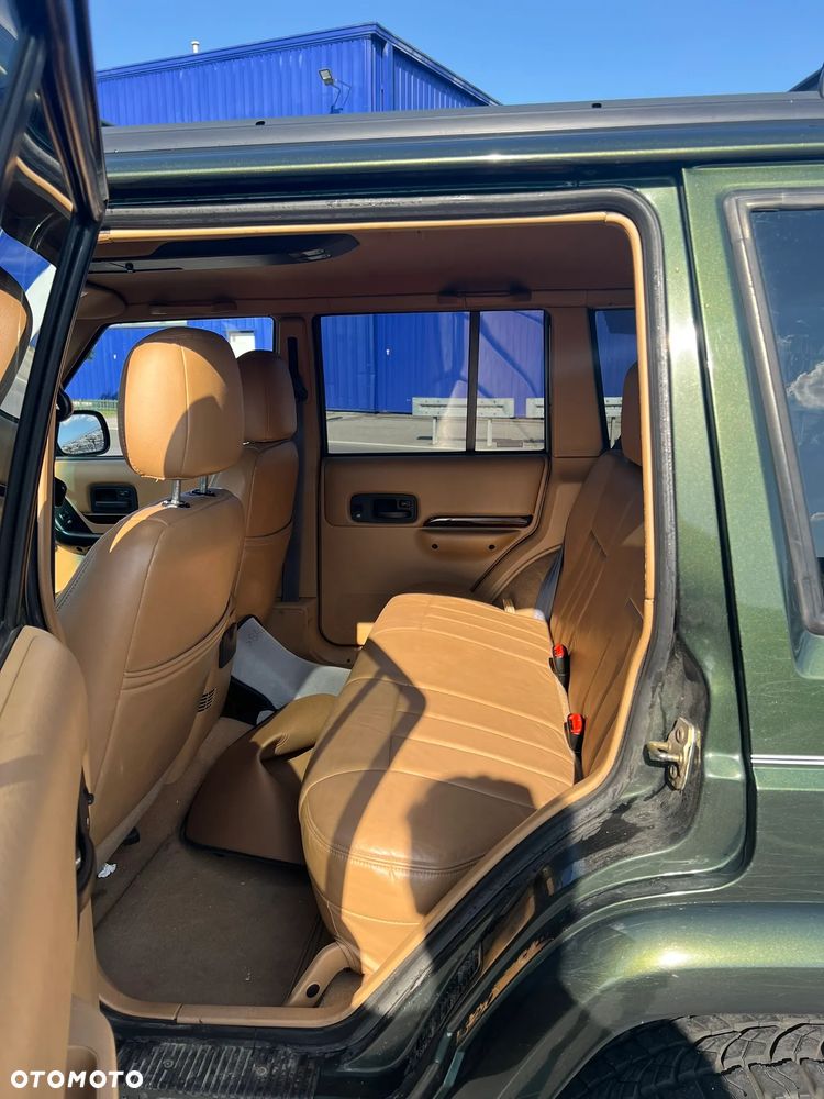 Jeep Cherokee - 6