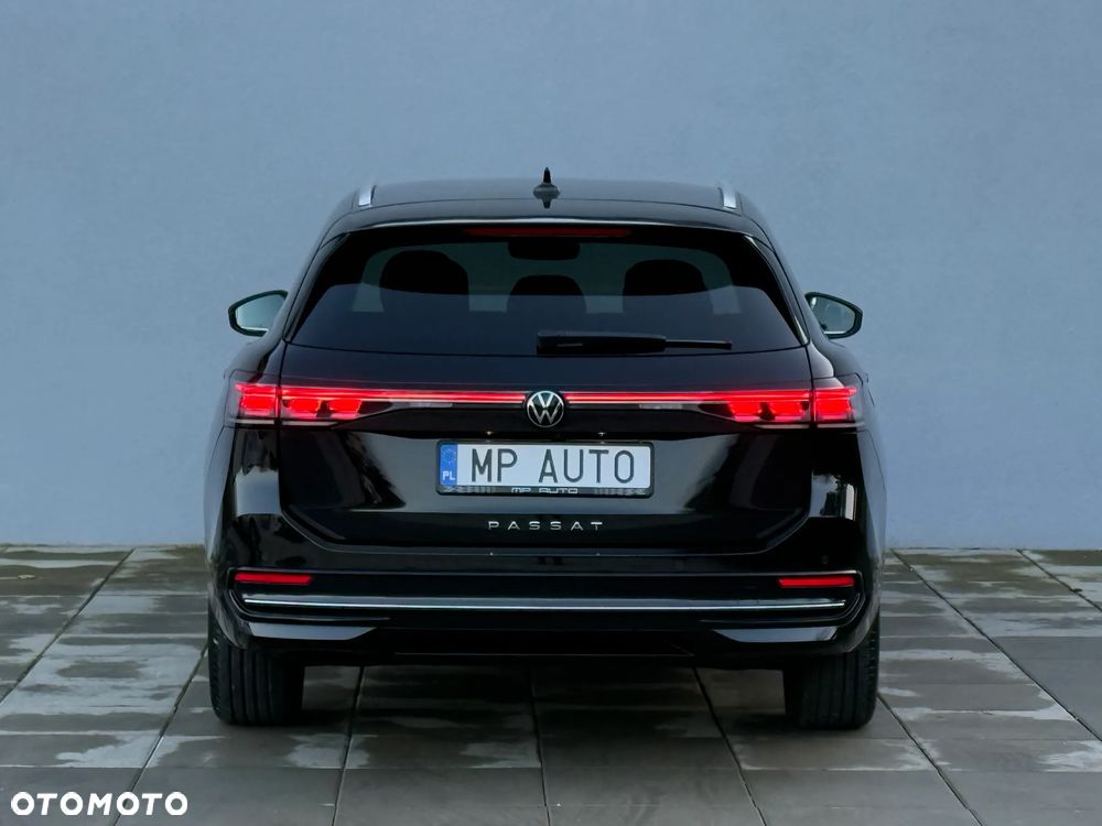 Volkswagen Passat 2.0 TDI SCR Elegance DSG - 5