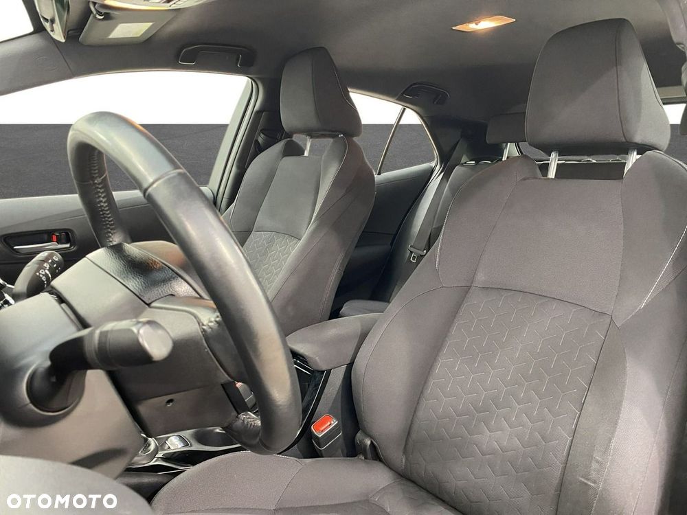 Toyota Corolla - 17