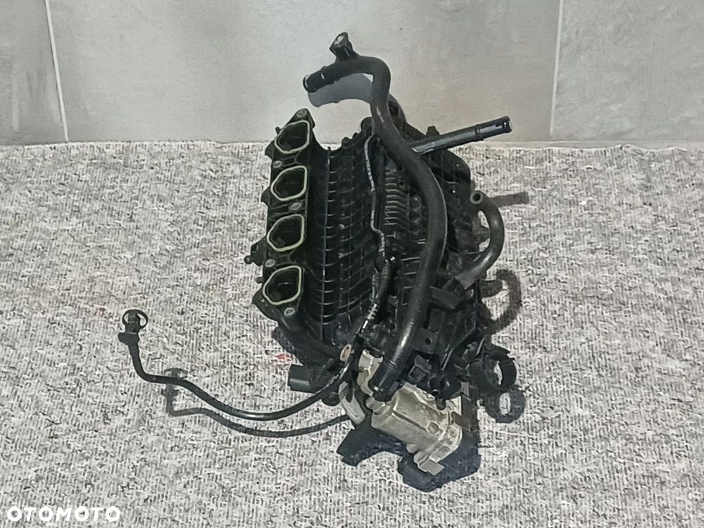 NR 559 Kolektor ssący VW GOLF 1,4 TSI 150PS 04E145749F - 7