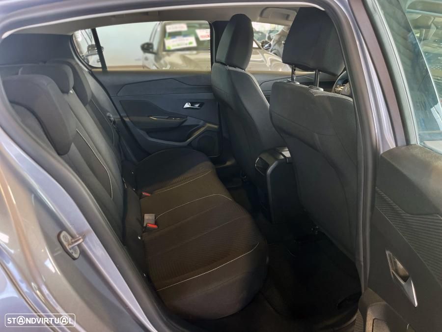 Peugeot 308 1.2 PureTech Active Pack - 28