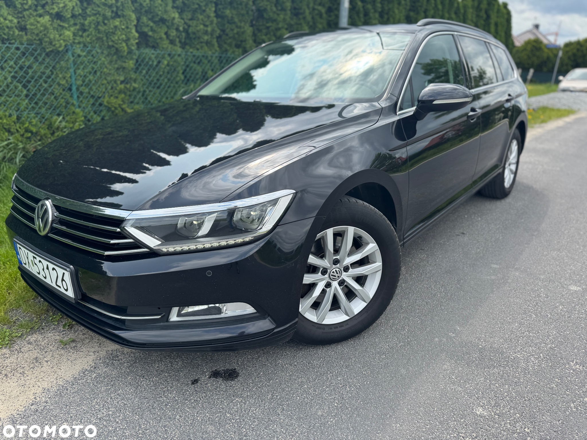 Volkswagen Passat Variant 2.0 TDI SCR DSG Comfortline - 2