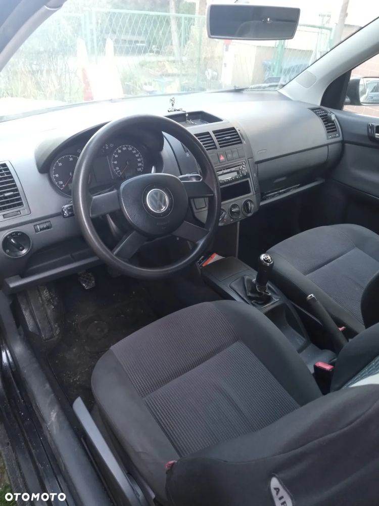 Volkswagen Polo 1.9 TDI - 4