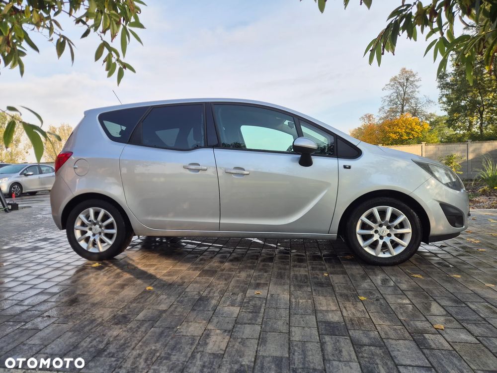 Opel Meriva 1.4 Style - 11