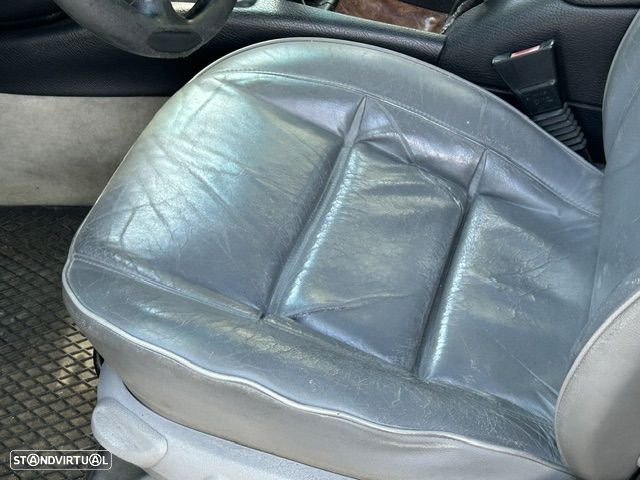 Opel Omega Caravan 2.5i V6 CD - 16