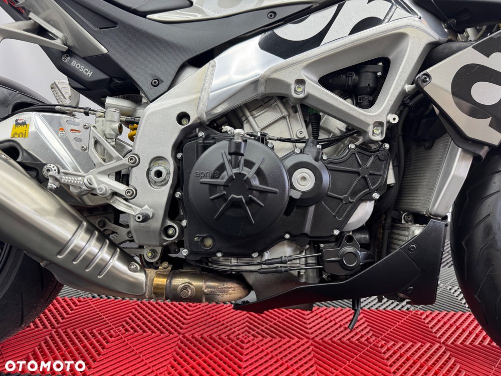 Aprilia Tuono - 40