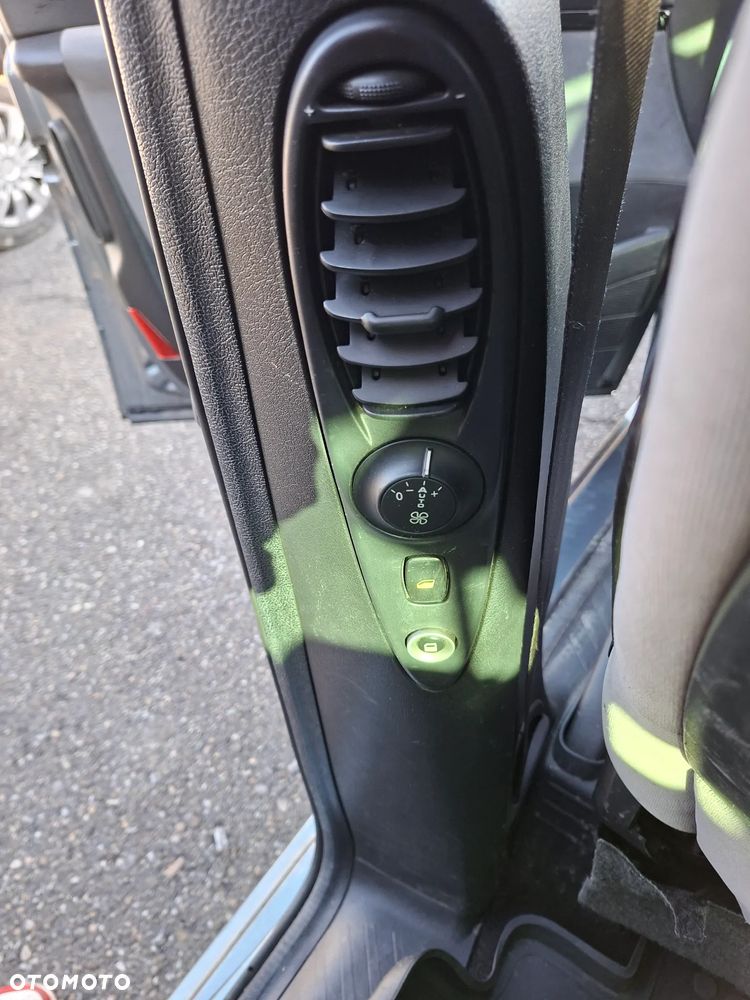 Citroën C8 HDi 165 Tendance - 23