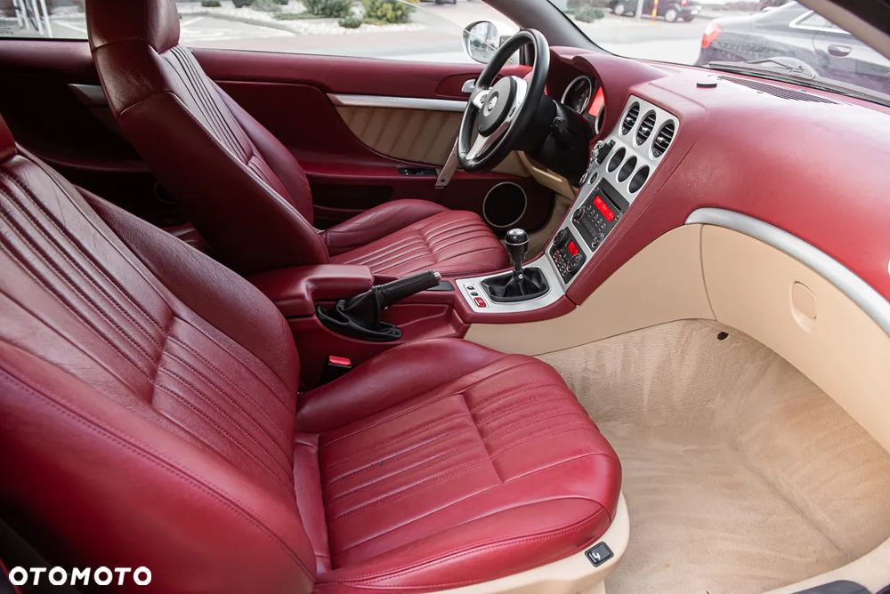 Alfa Romeo Brera 2.4 JTDM 20V DPF - 23