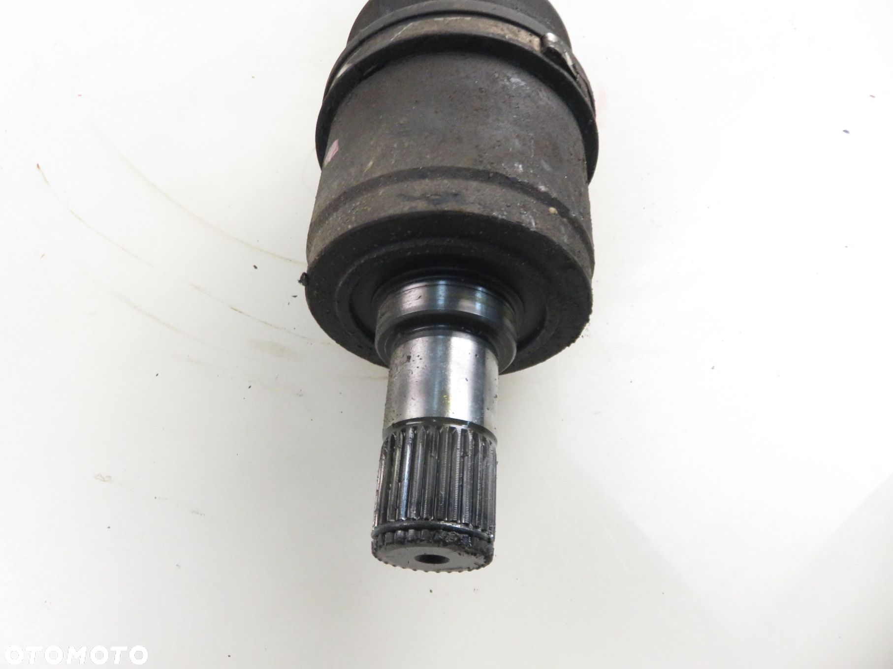 PÓŁOŚ LEWA PRZEDNIA HONDA FR-V 2.2 i CTDi 140 - N22A1 - 2