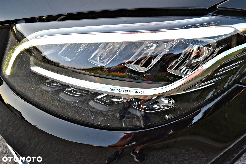 Mercedes-Benz Klasa C 220 d 9G-TRONIC Exclusive - 38