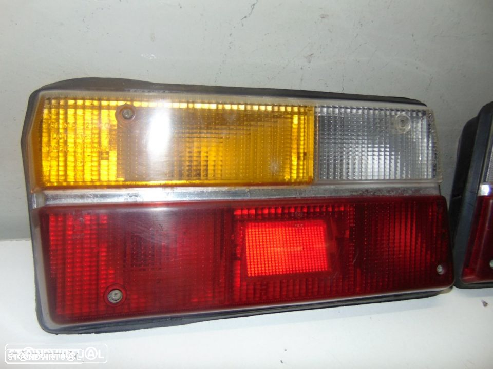 Renault 12 - farolins de trás - 2