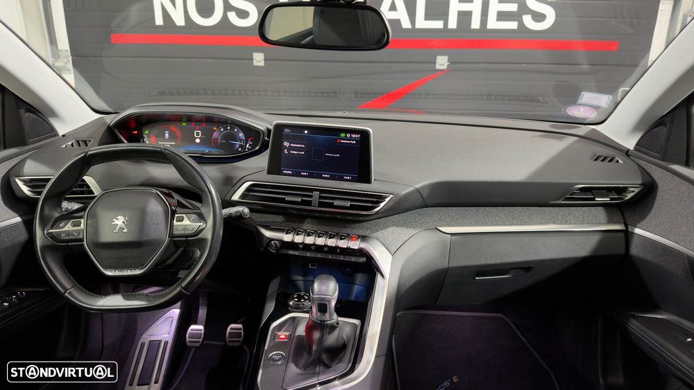 Peugeot 3008 PureTech 130 Stop & Start GPF Allure Business-Pack - 20