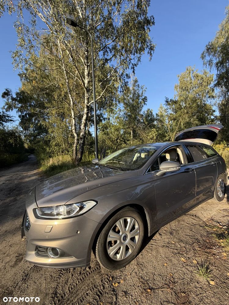 Ford Mondeo - 24