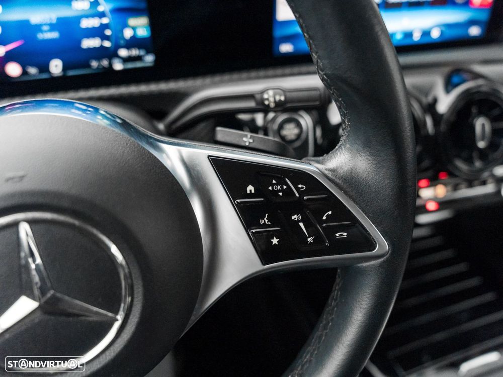Mercedes-Benz A 250 e Style Plus - 23