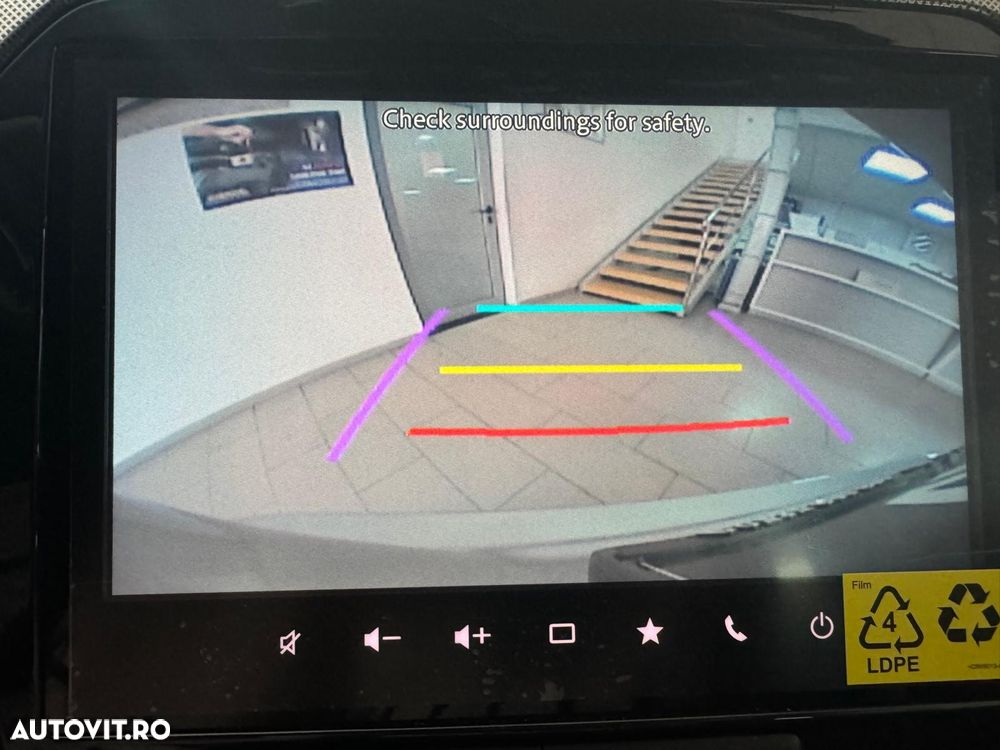 Suzuki Vitara 1.4 Boosterjet 6AT MHEV Spirit - 12