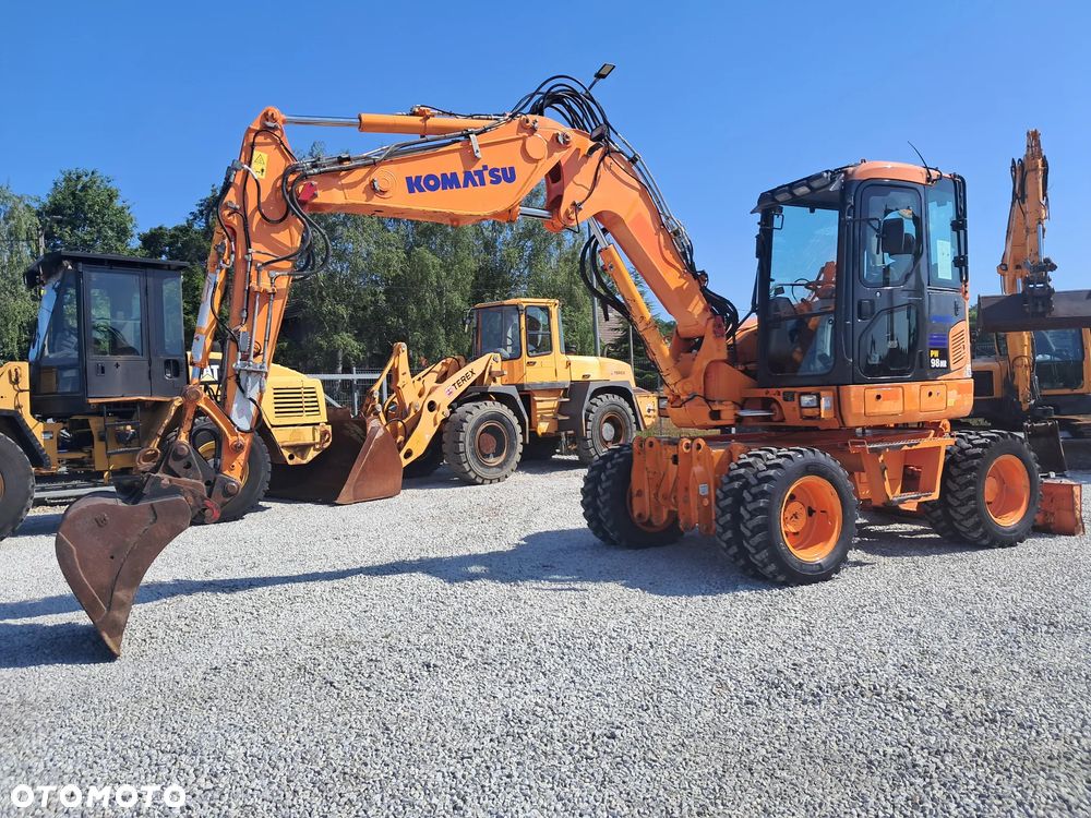 Komatsu PW 98 - 3