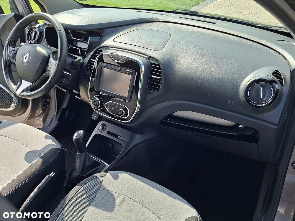 Renault Captur - 19