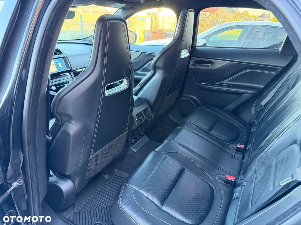 Jaguar F-Pace 3.0 V6 AWD S - 20