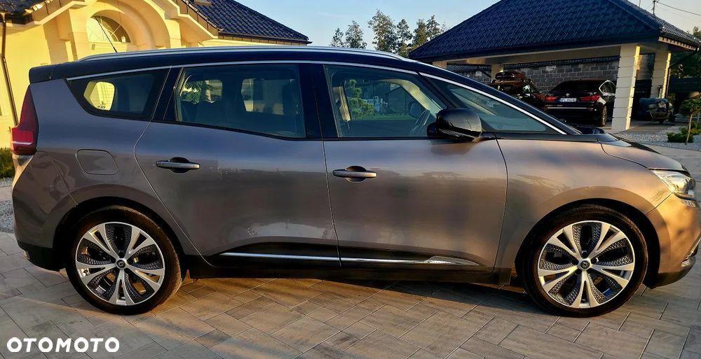 Renault Grand Scenic 2018 photo 2