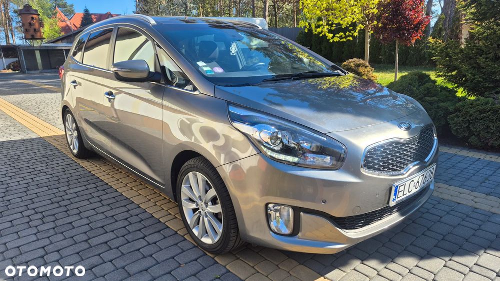 Kia Carens 1.6 GDI Attract - 2