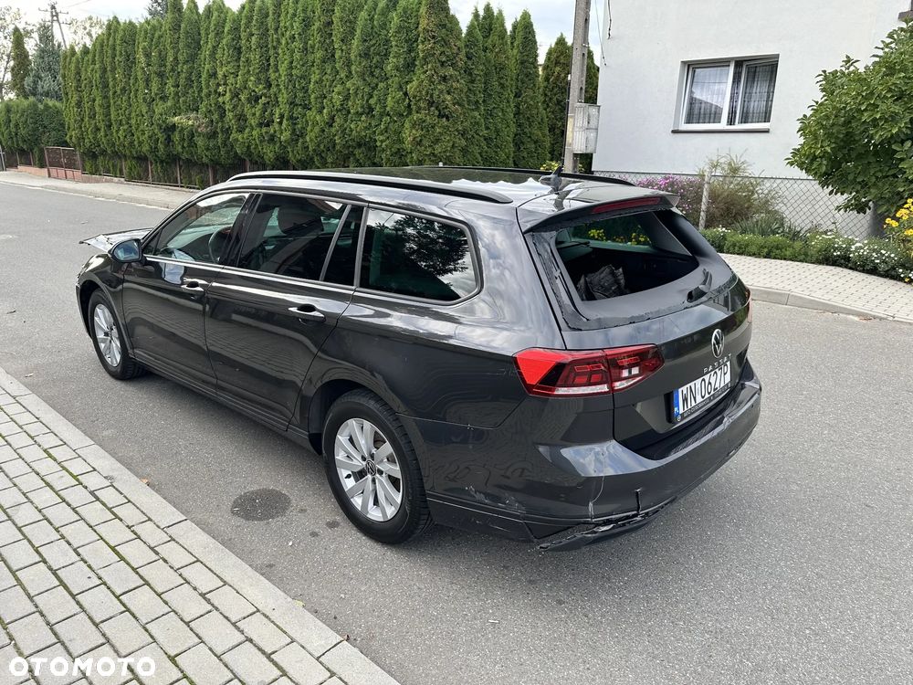 Volkswagen Passat 1.5 TSI EVO Elegance - 2