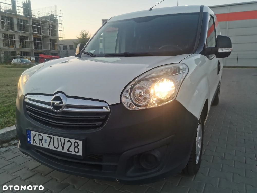 Opel Combo - 11