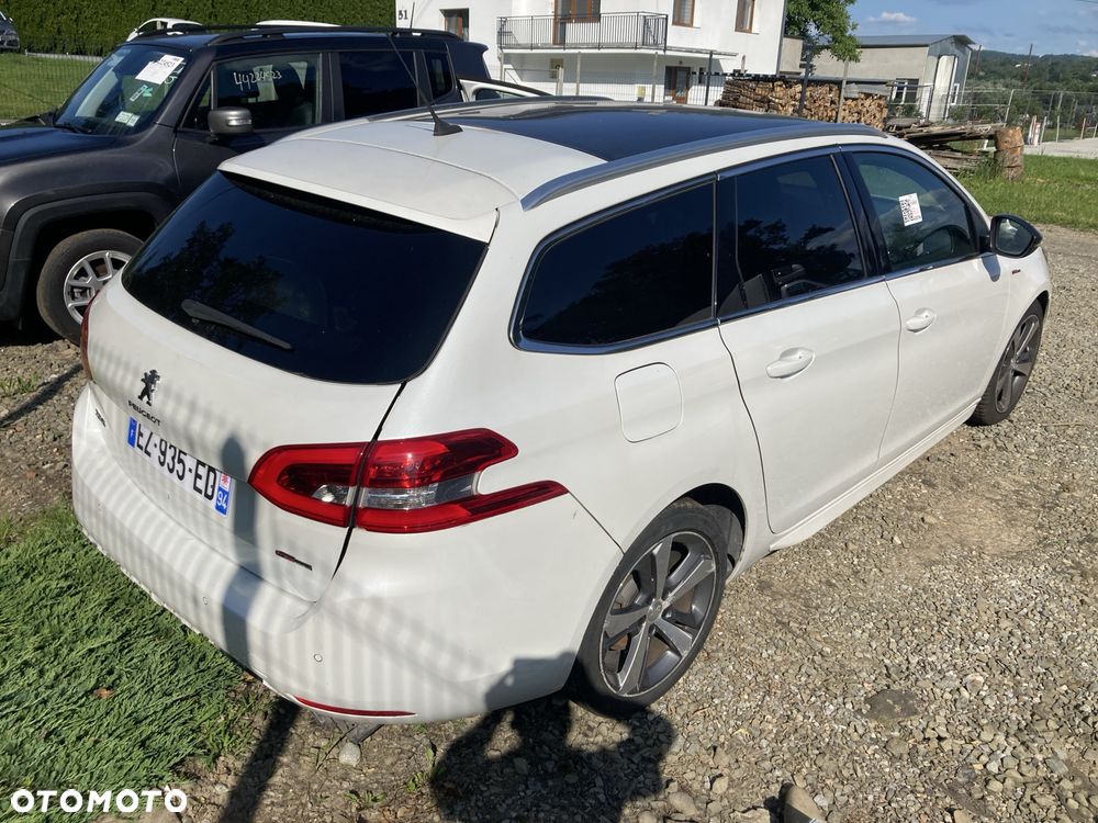 Peugeot 308 - 4