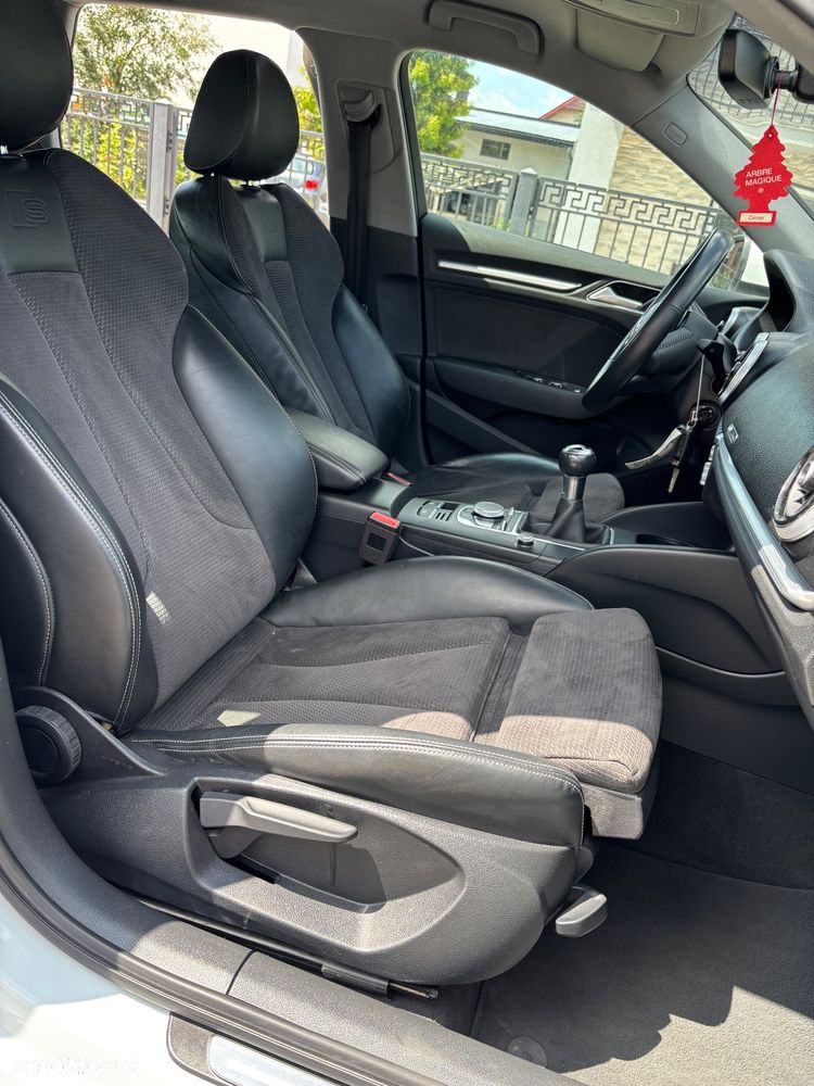 Audi A3 Sportback - 12