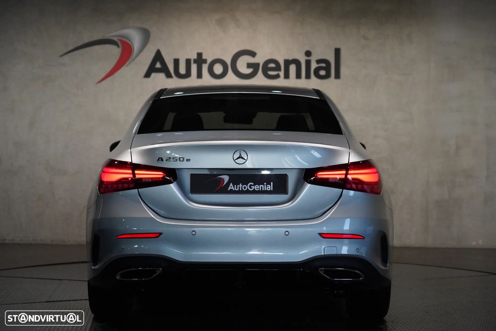 Mercedes-Benz A 250 e - 5