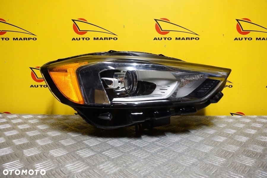 FORD EDGE 2019 - REFLEKTOR LAMPA LED BASE PRAWA USA - 2