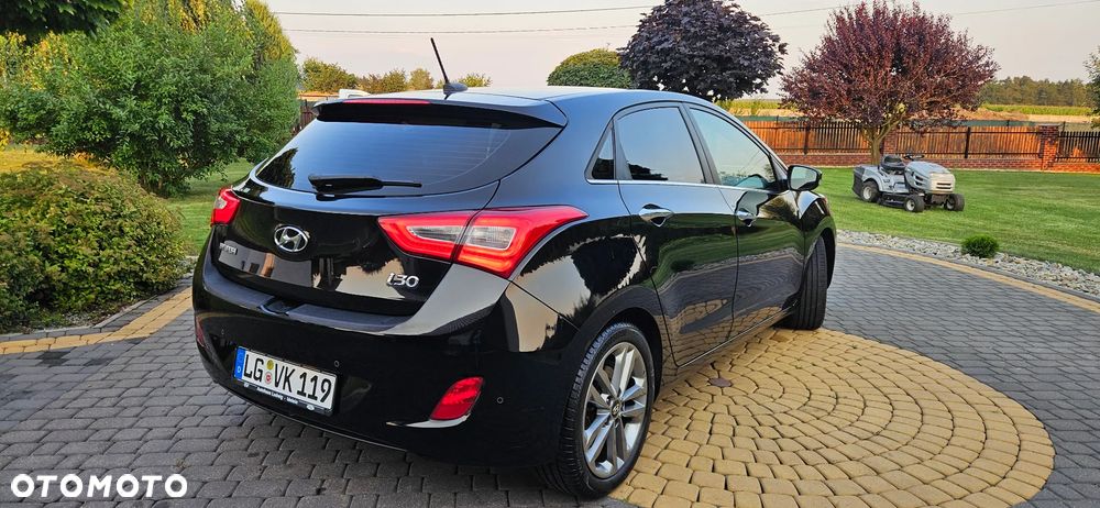 Hyundai i30 1.6 CRDi Premium - 9