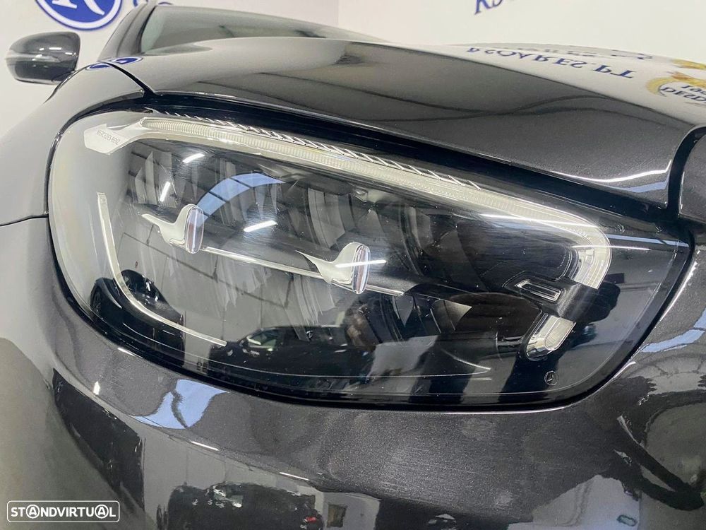 Mercedes-Benz E 300 de Exclusive Line 4Matic - 47