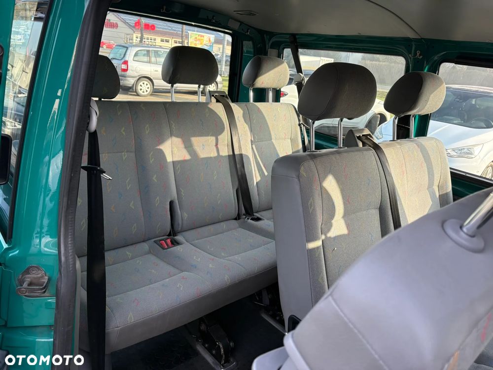 Volkswagen Transporter L2H1 - 16