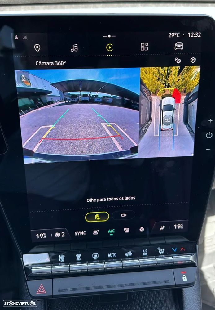 Renault Mégane E-Tech - 21