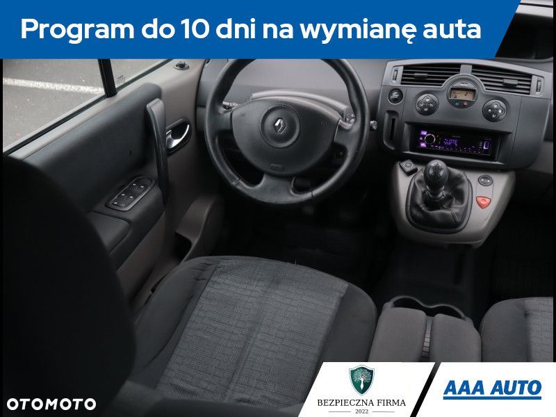 Renault Scenic - 8