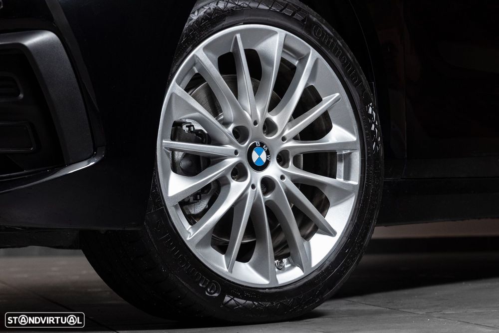 BMW 116 d Corporate Edition Auto - 9