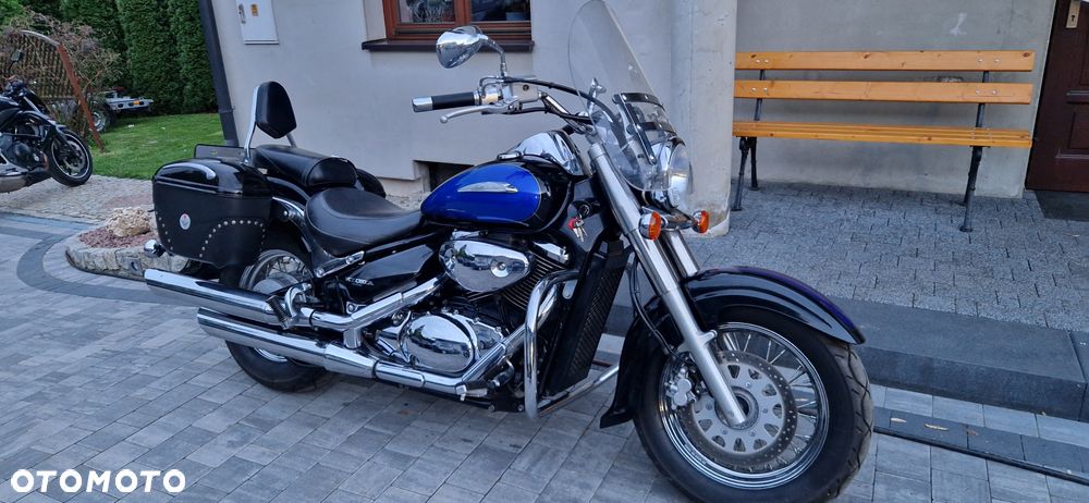 Suzuki VL 800 Volusia - 1