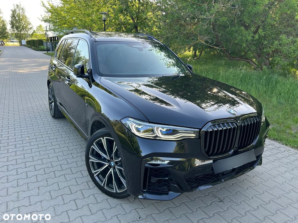 BMW X7 M50d sport - 33