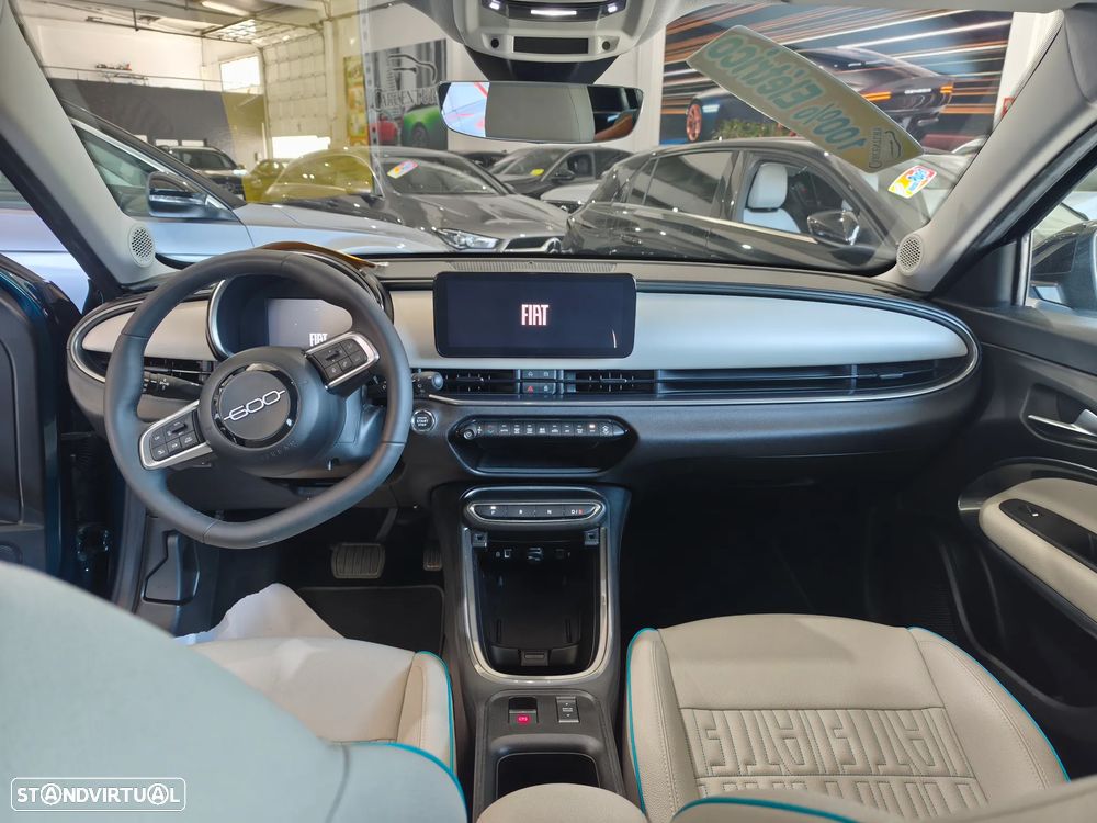 Fiat 600e 54 kWh La Prima - 3