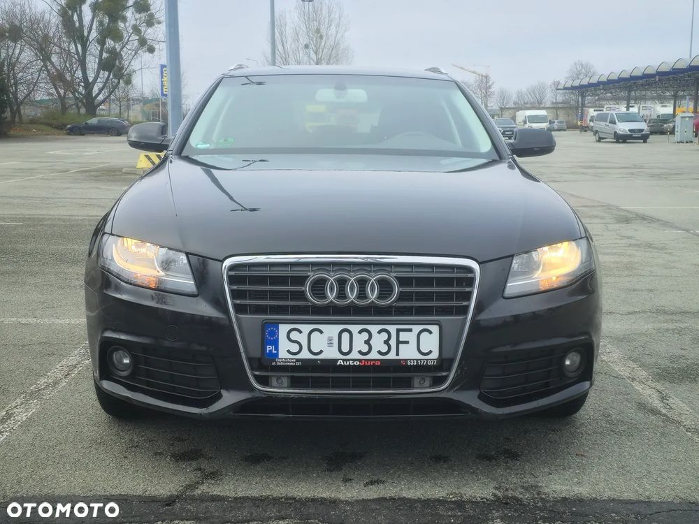 Audi A4 Avant - 4