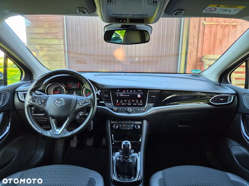 Opel Astra 1.4 Turbo Innovation - 15