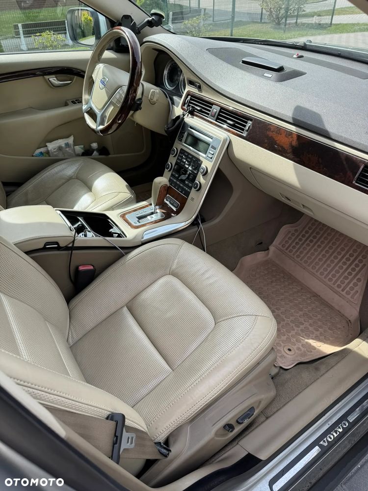 Volvo XC 70 - 3
