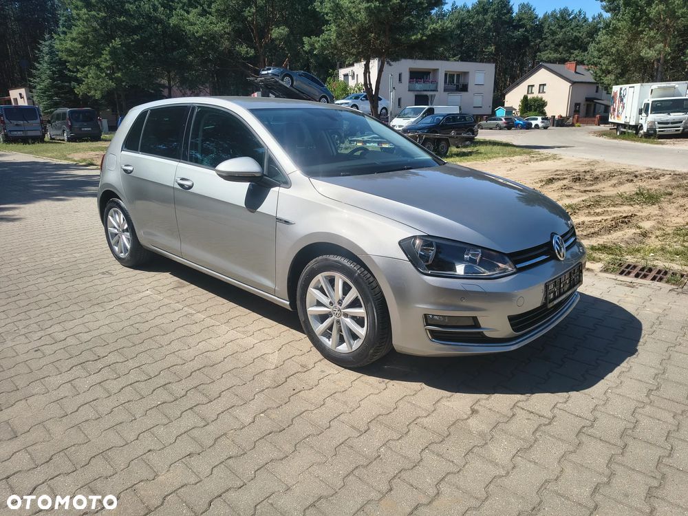 Volkswagen Golf 1.2 TSI BlueMotion Technology Lounge - 3