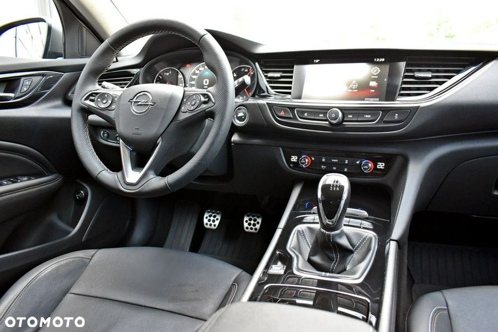 Opel Insignia 2.0 CDTI Executive 4x4 S&S - 20