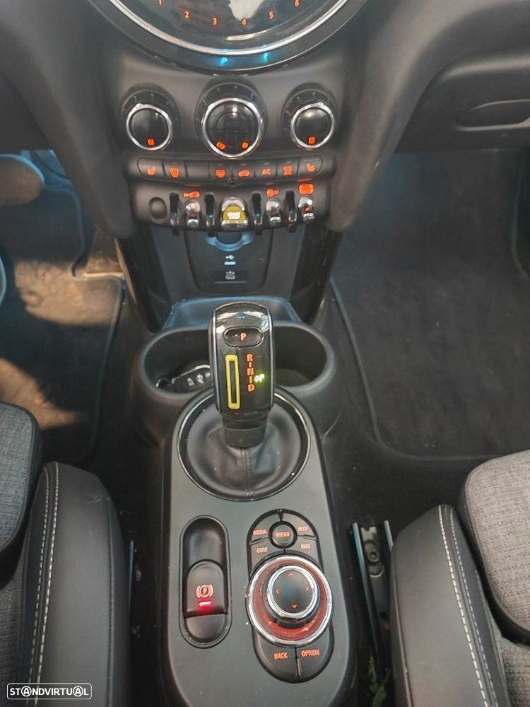 MINI 3 Portas Cooper SE - 13